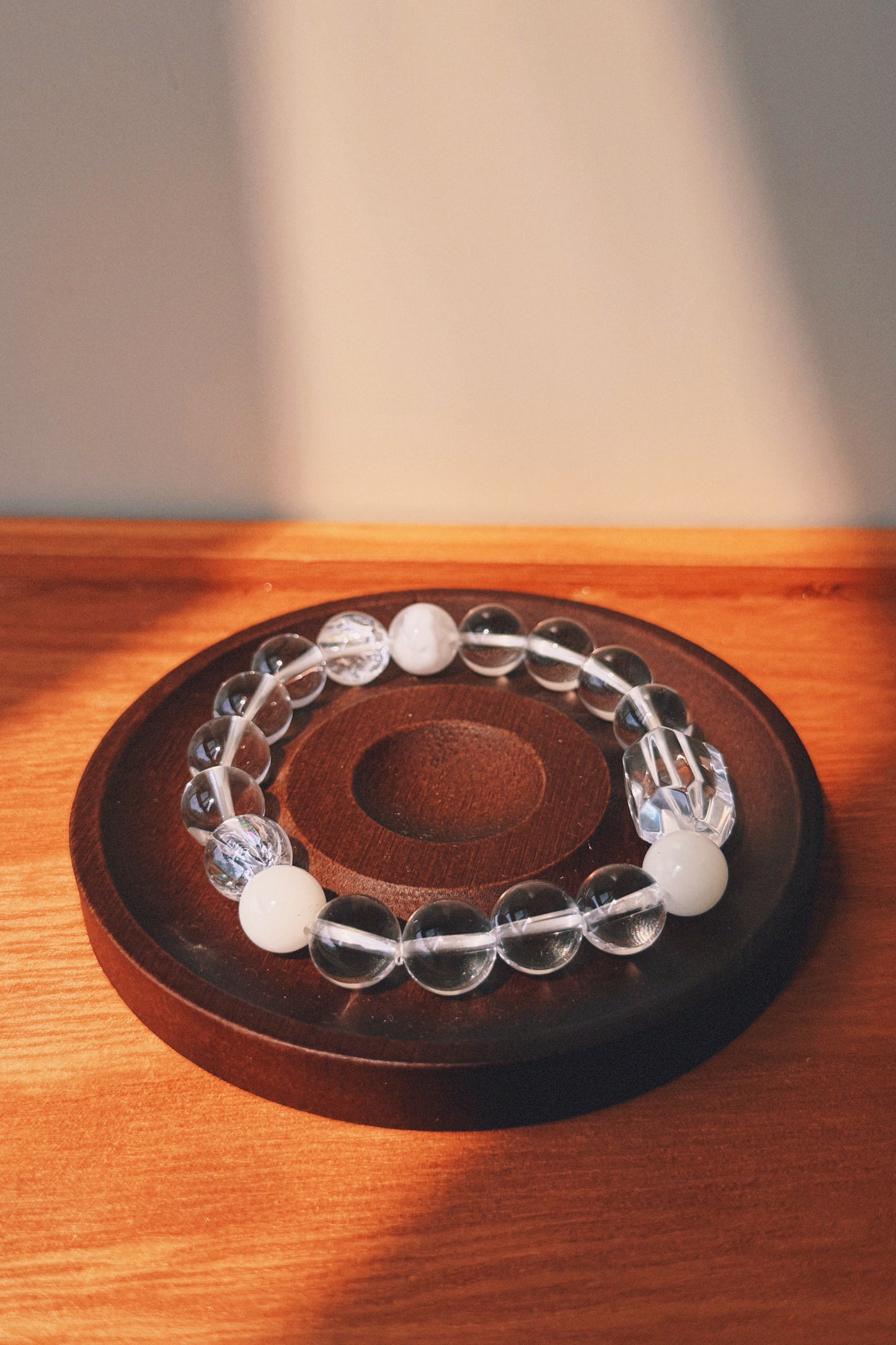 Metal Collection — White Crystal Bracelet